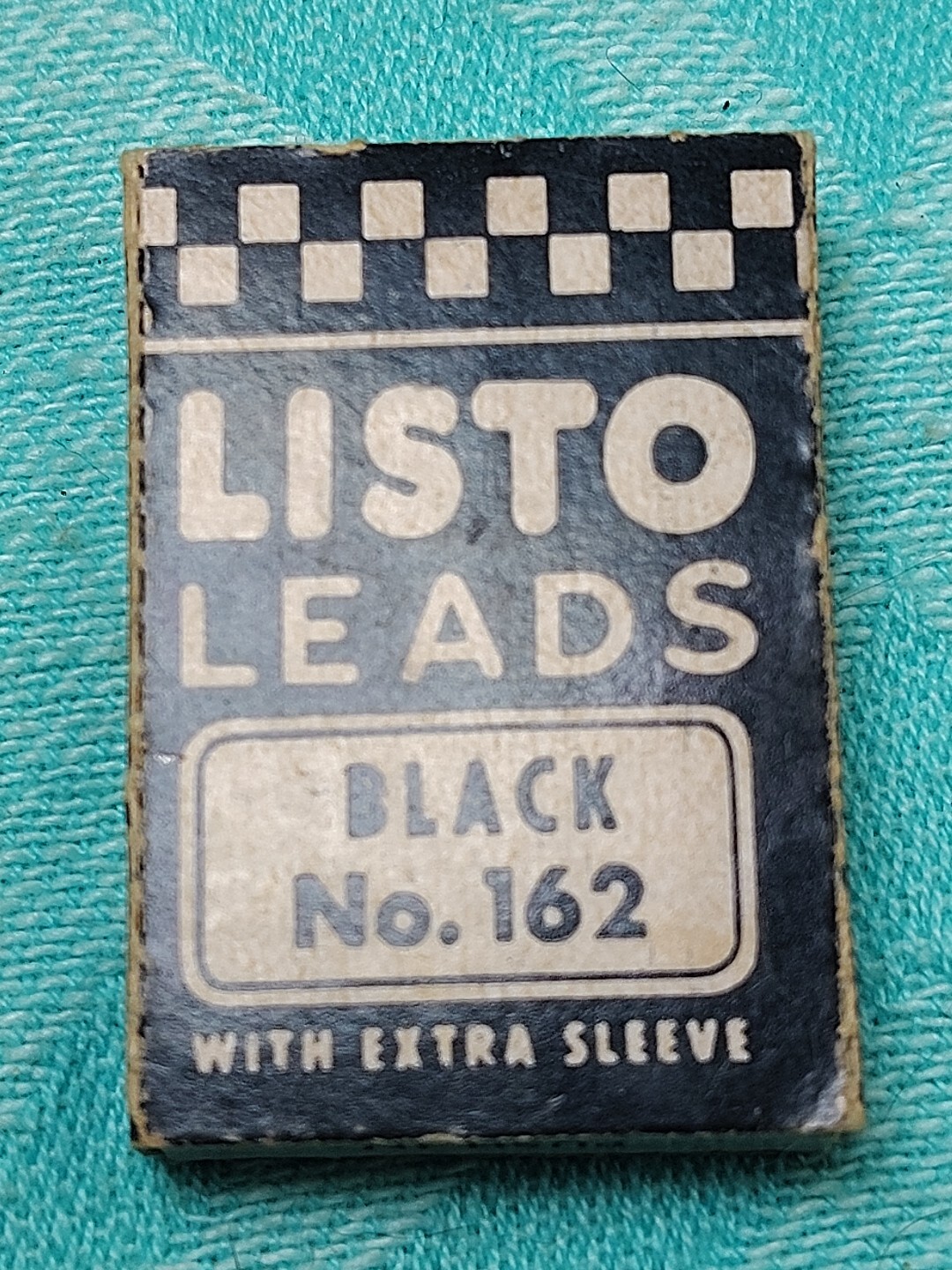 Vintage Listo Leads Black No. 162 Extra Metal Sleeve 6 Marking Leads Complete