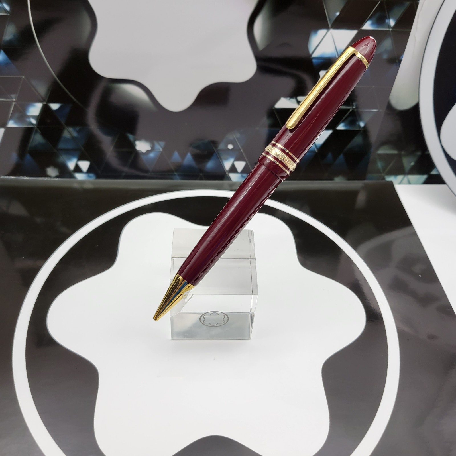 MONTBLANC Meisterstuck 167R LeGrand Burgundy / Red 0.9 mm Mechanical Pencil NEW!