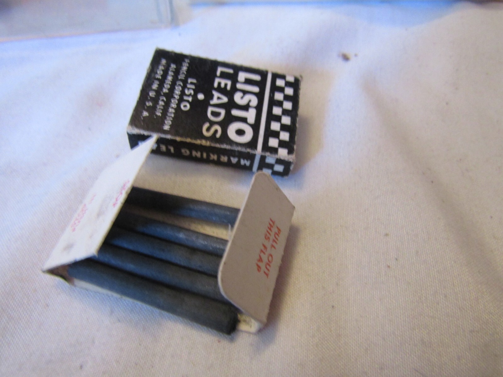 Vintage .162 pencil leads Listo 5 in box Excello 1.5 in box