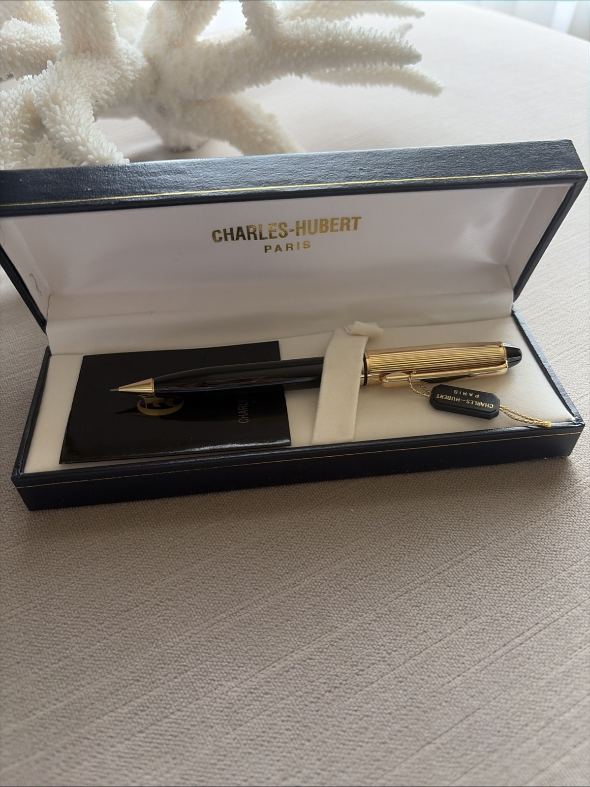 Charles Hubert Fine Quality Gold And Black Colors Mechanical Pencil