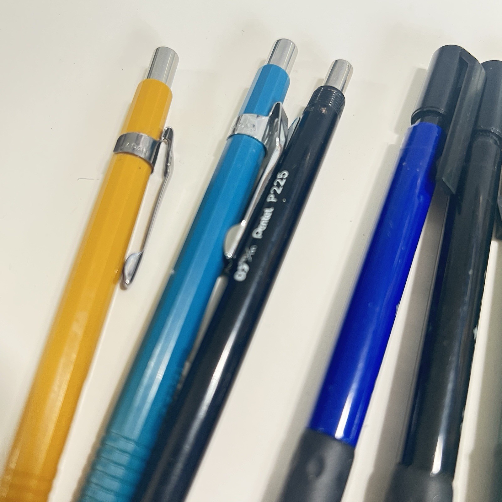Vintage Pentel Mechanical Pencils P207 P209 Forte Grip Twist Erase Champ
