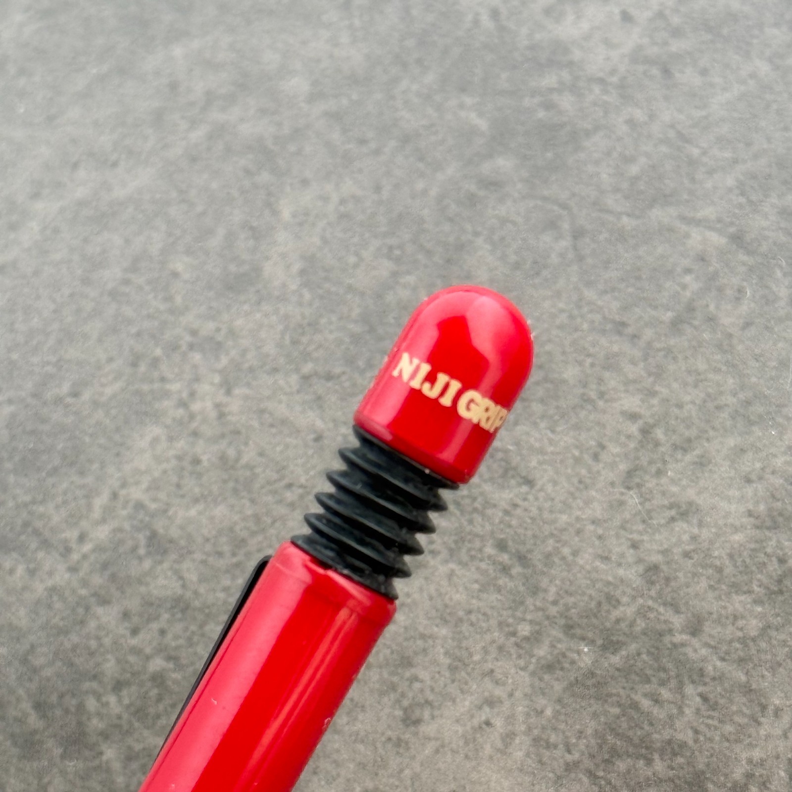 Niji Grip 700 Auto Feed Mechanical Pencil Vintage Japan Red – 0.5mm Lead