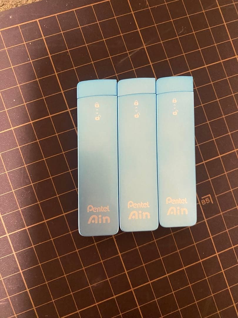 Pentel Ain0.5 shear core limited edition 3 diamond colors 40 pieces