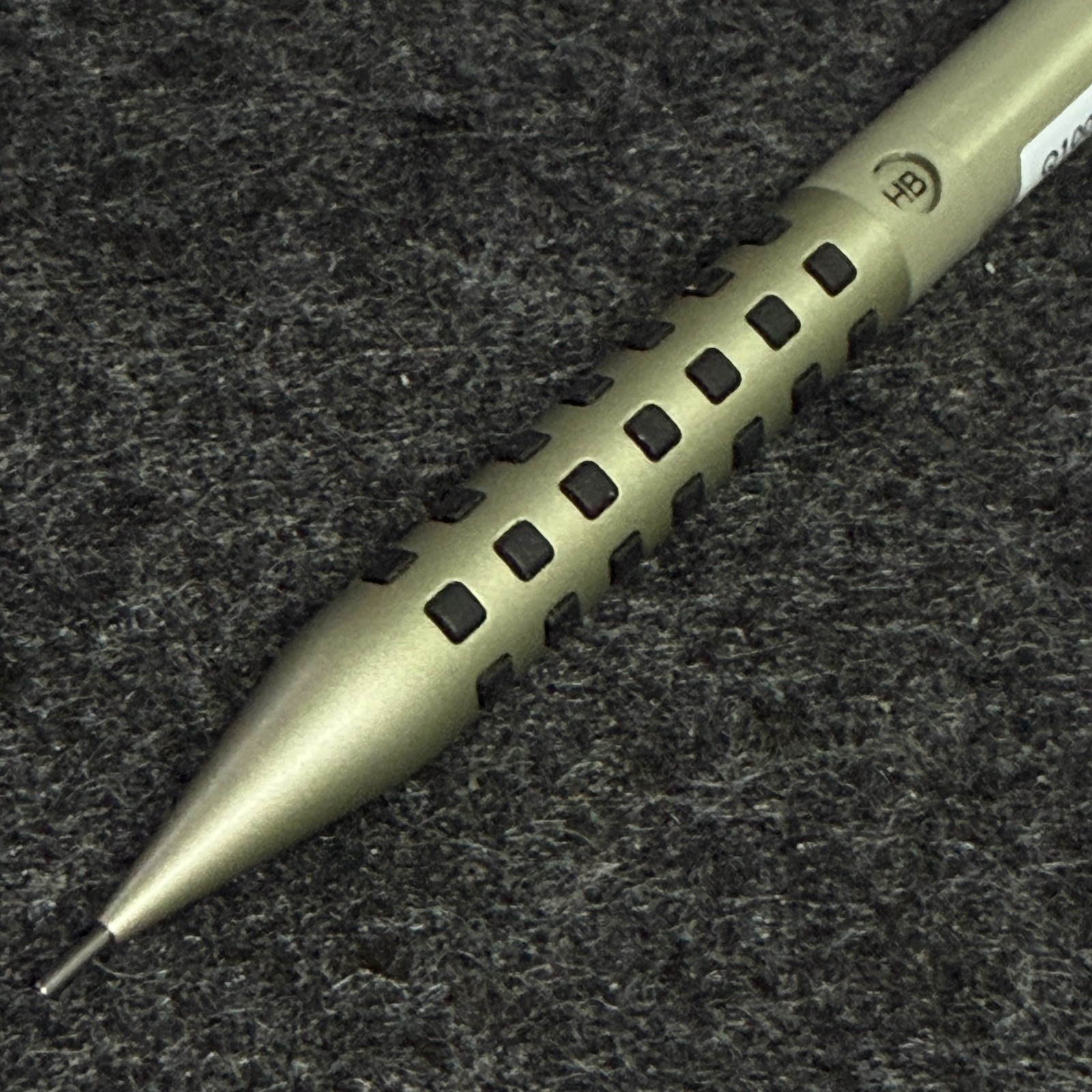 Pentel Smash Kitera Limited Gunmetal Full Body 0.5mm Q1005-GMKS Pencil