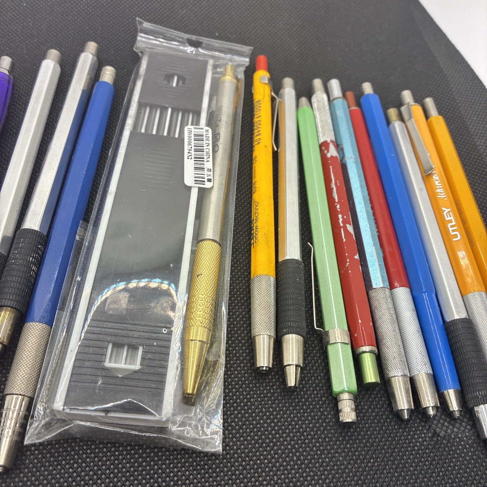 20 Lead Holders Mechanical Pencils Vintage Used Lot #113 LOCAAA