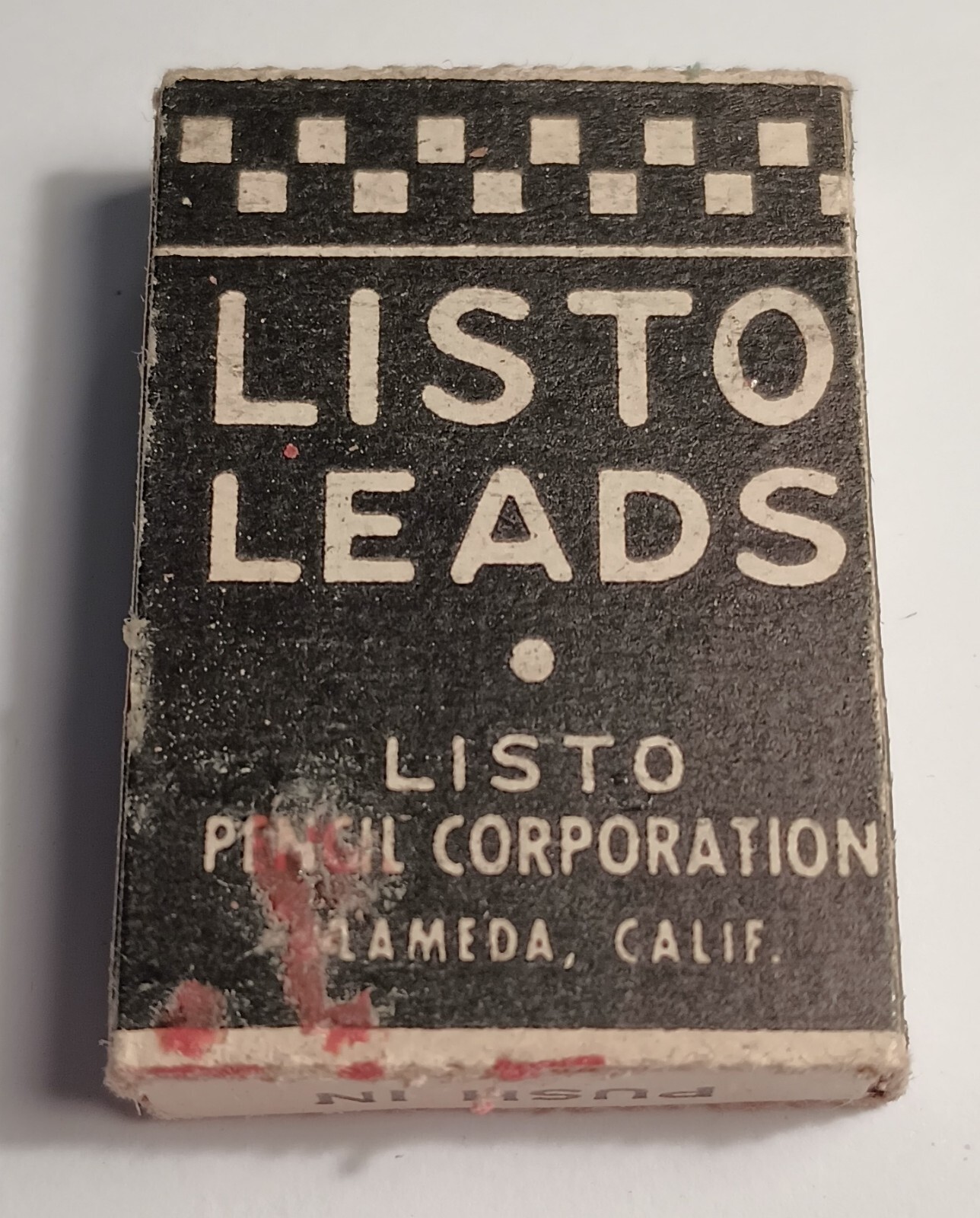 Vintage Listo Leads Black No. 162 Extra Metal Sleeve 5 Marking Leads Complete