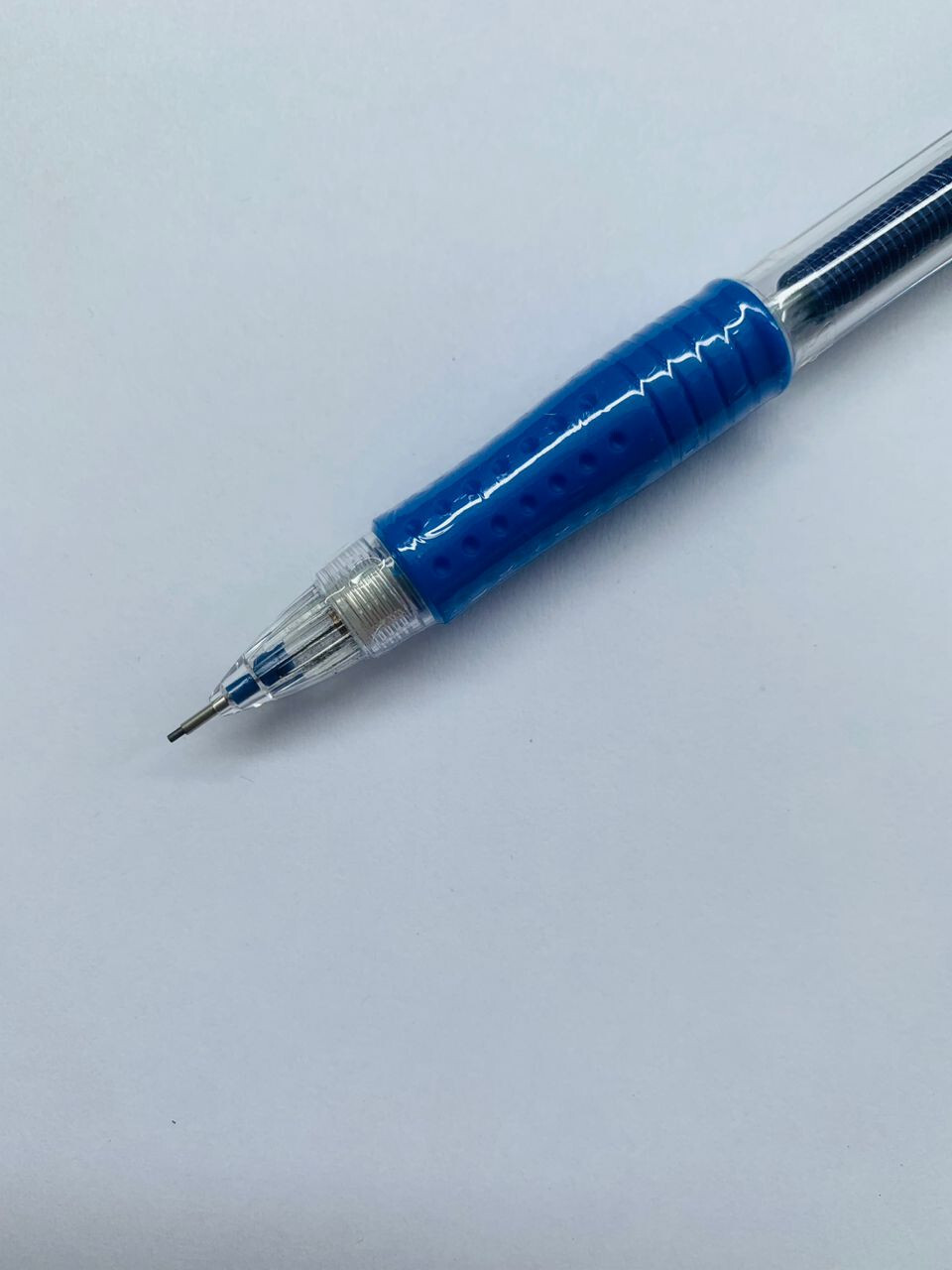 Mechanical pensil with lead refills 0.7MM
