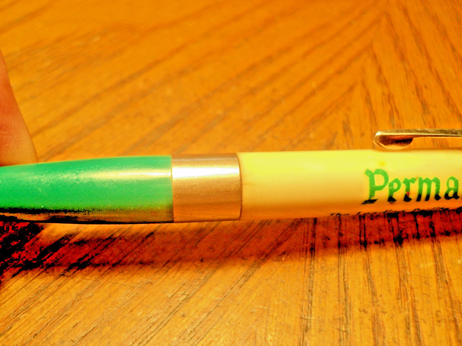 Vintage Mechanical Pencil Permalite Clear Top 6-1/18″ Long Unbranded Cracked
