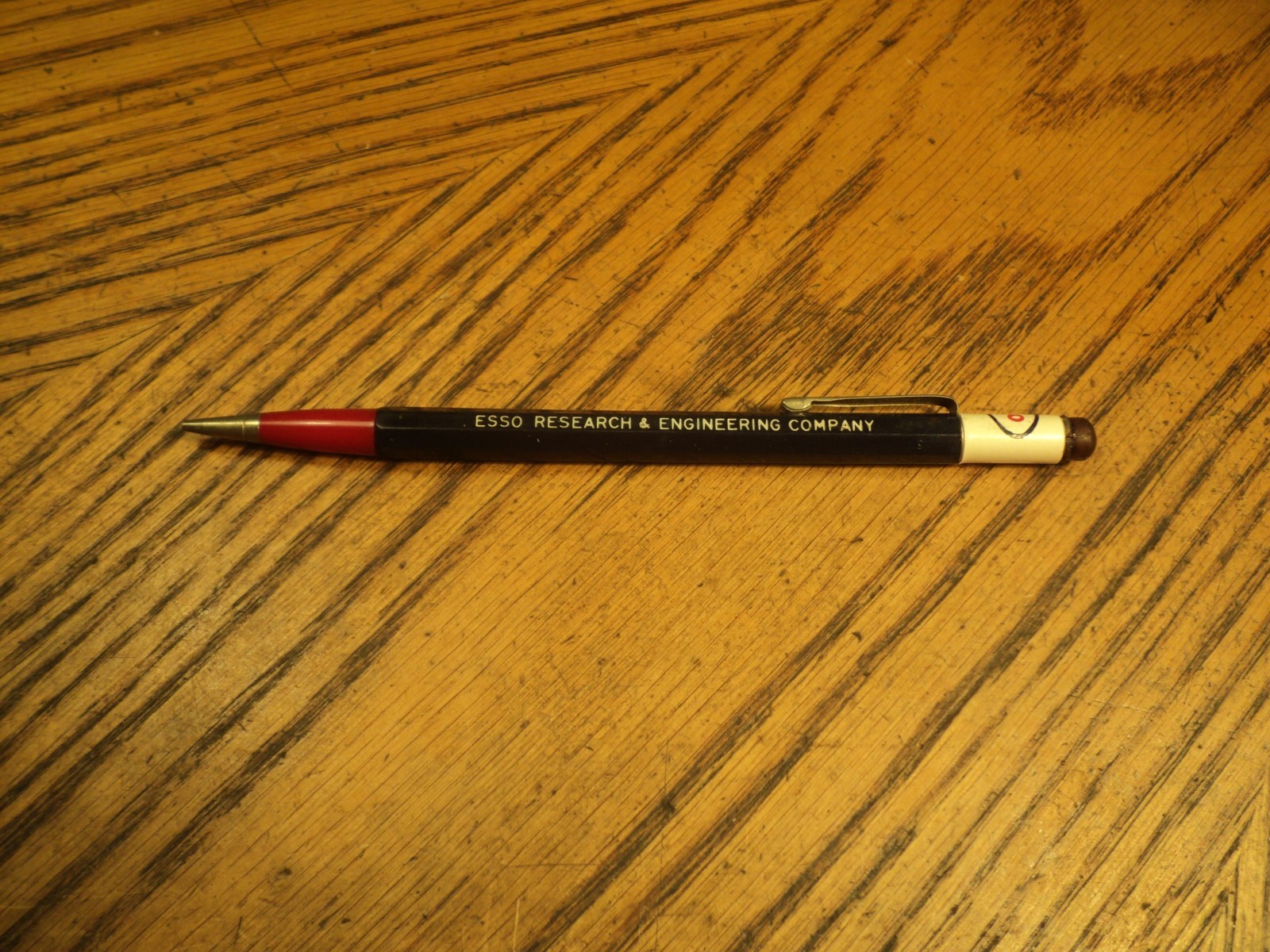 Vintage Durolite Mechanical Pencil Esso Research & Engineering 5-1/2″ Long S