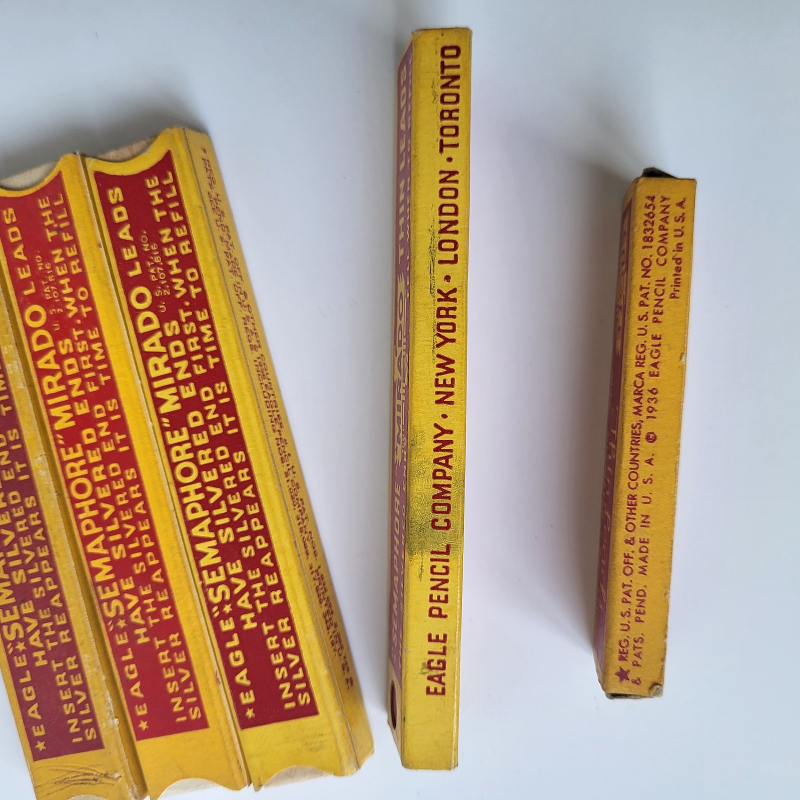 Vintage Eagle Mirado Semaphore Red Black Thin Leads Refills (5) Made USA – USED