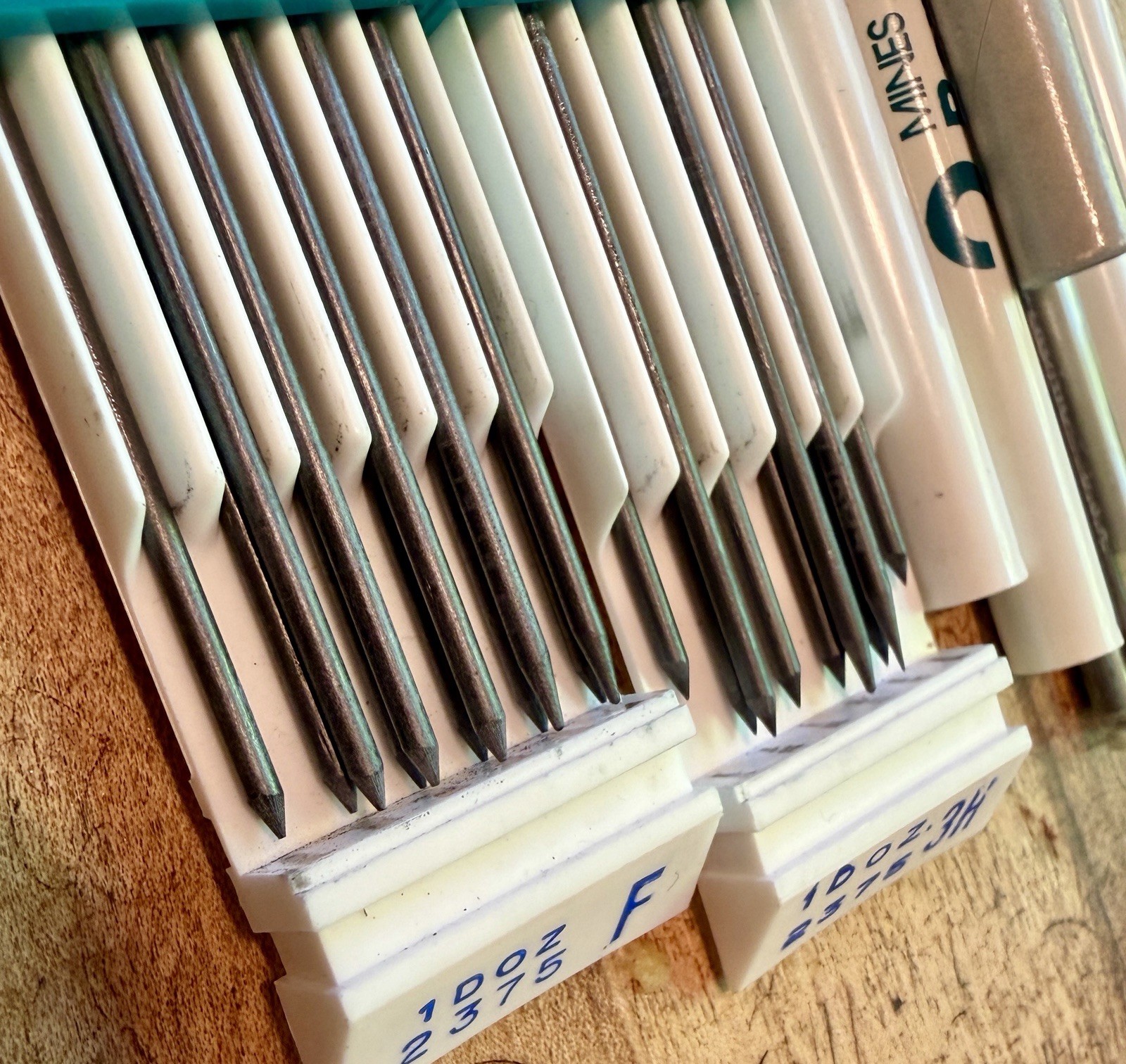 Vintage Berol Eagle Turquoise 2375 Drafting Lead Lot w/ Tubes 6H 2H H B HB F 2B
