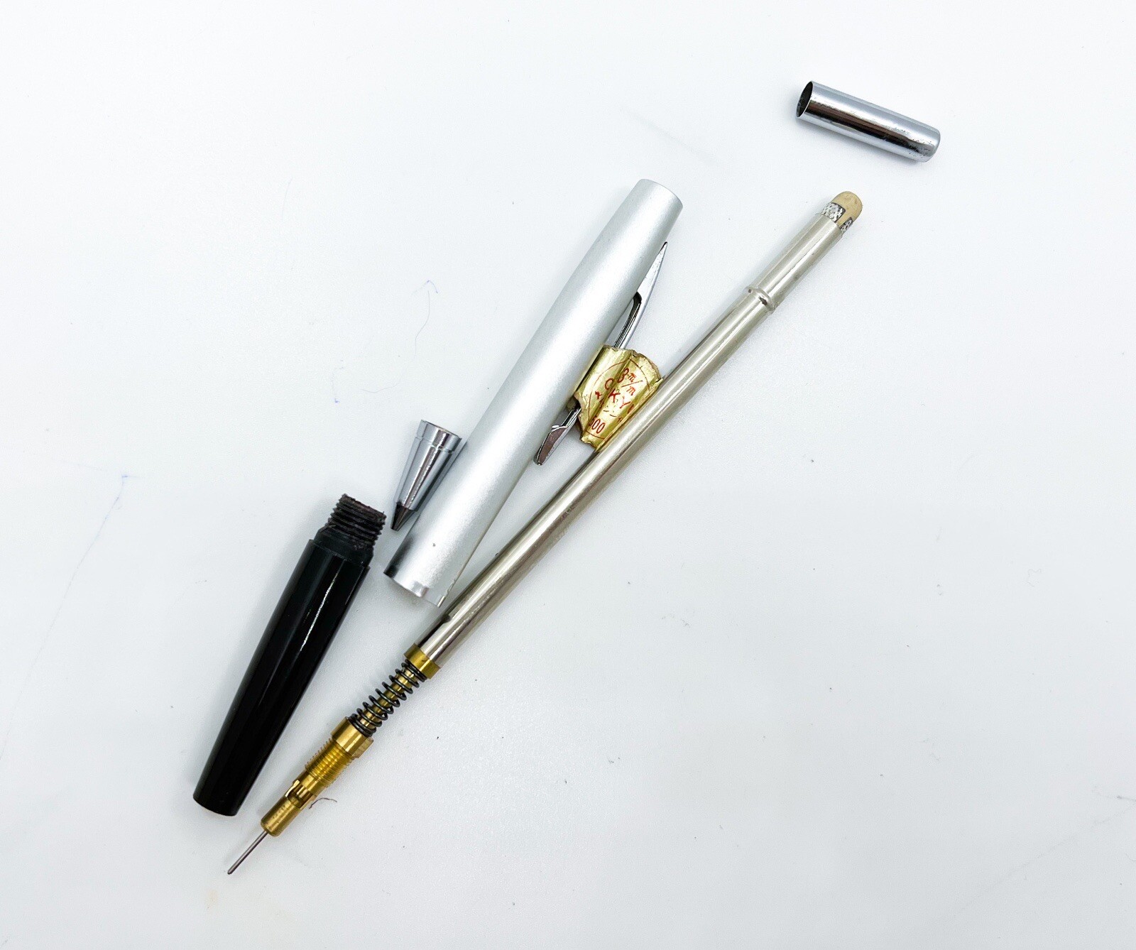 Chikyu Sliding Retractable Sleeve Mechanical Pencil Earlier Design Model History